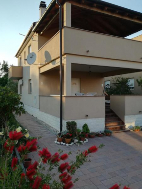 Отель Apartment Zoya  Привлака